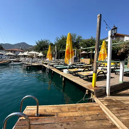 Max Mirage Selimiye 3* マルマリス